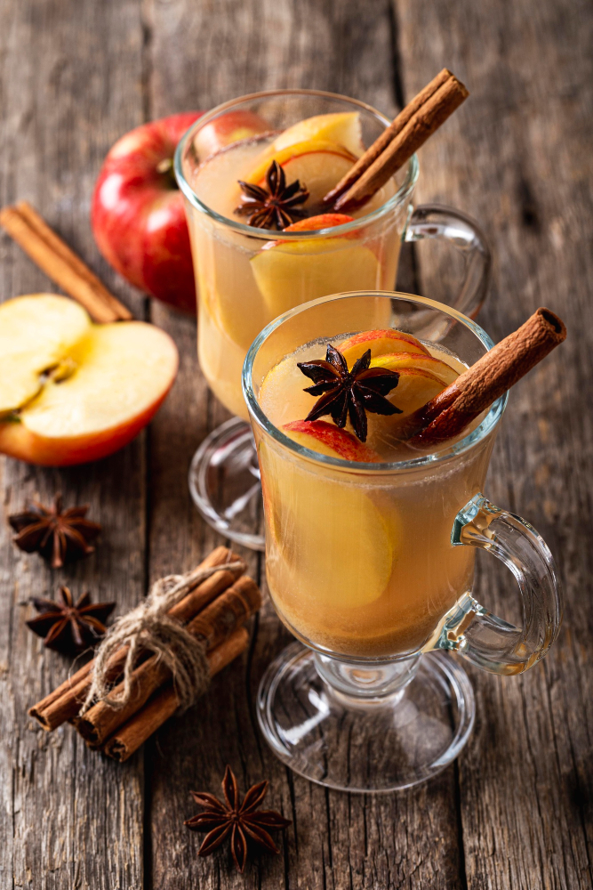 Clove Apple Cider